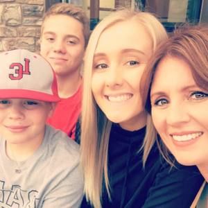 Meet your Posher, Amberlee